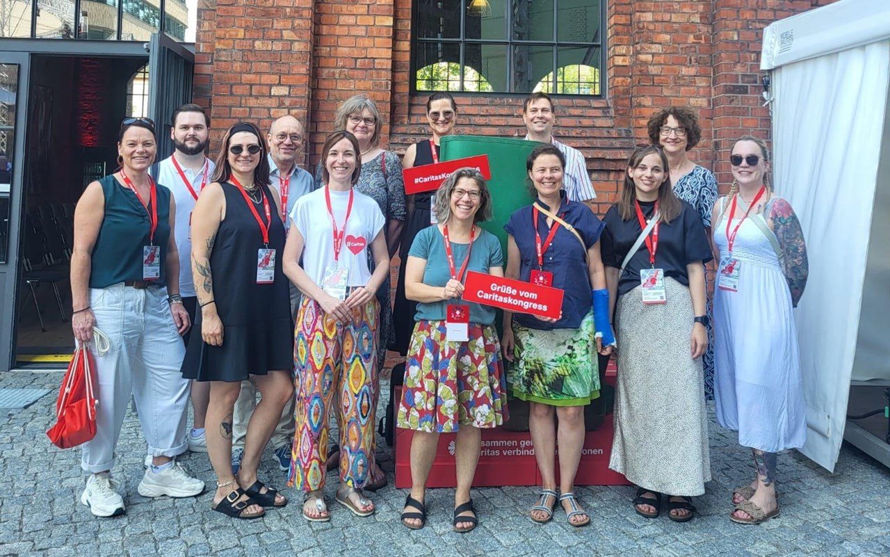 Gruppenfoto der Teilnehmer*innen am Caritaskongress aus dem Caritasverband Emmendingen.
